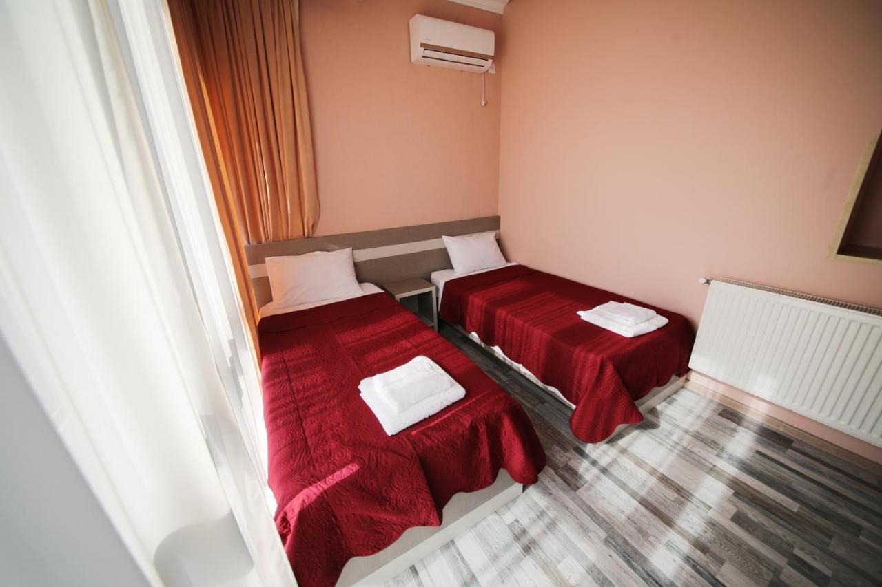 Hotel Tamari Kutaisi Exteriör bild