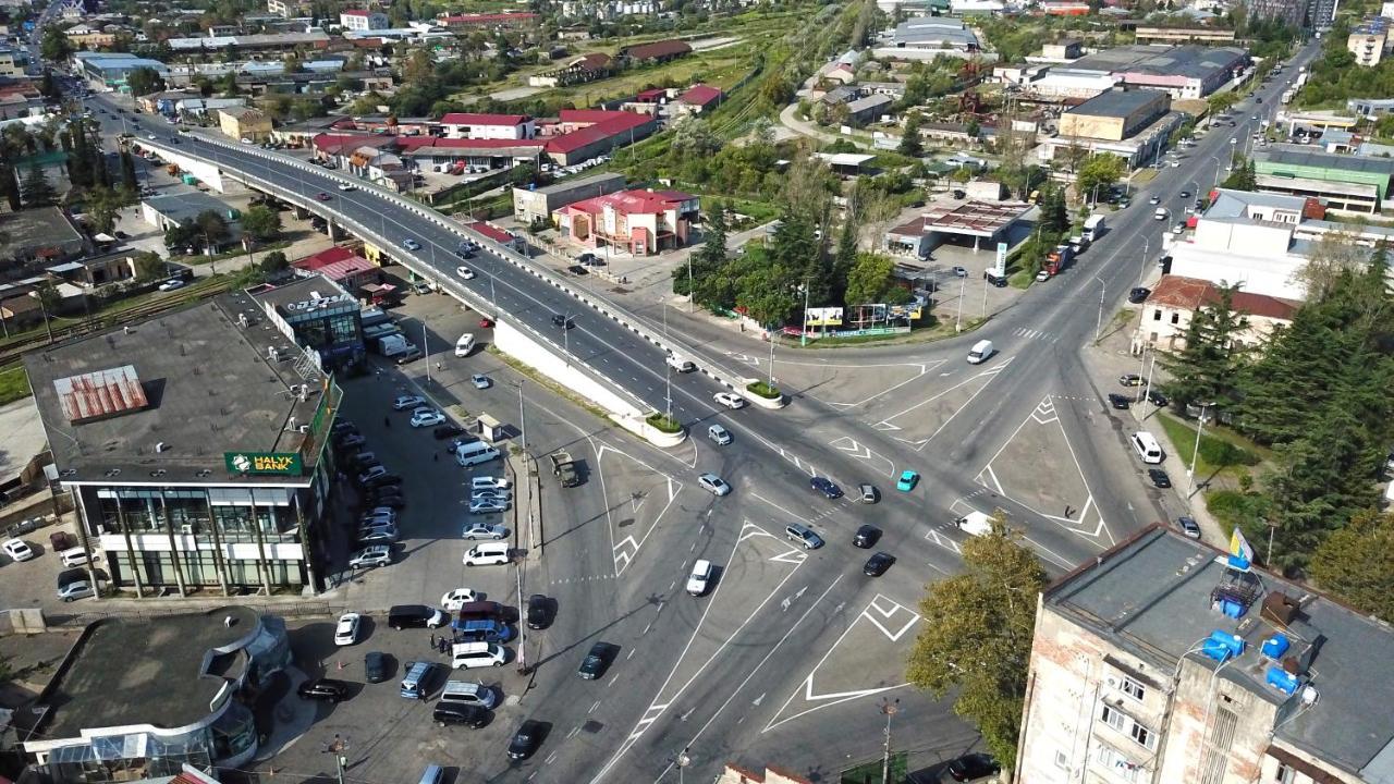 Hotel Tamari Kutaisi Exteriör bild