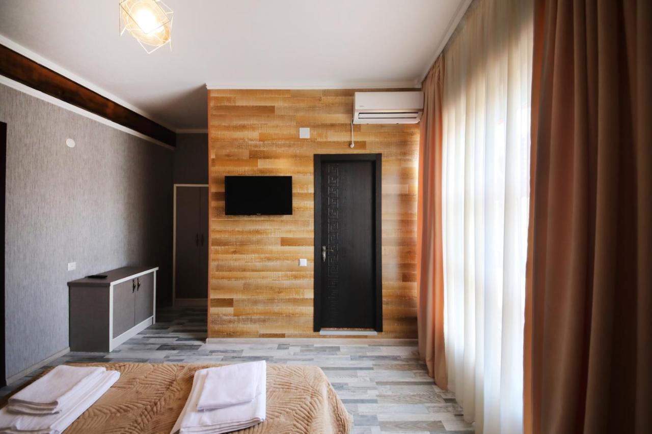 Hotel Tamari Kutaisi Exteriör bild