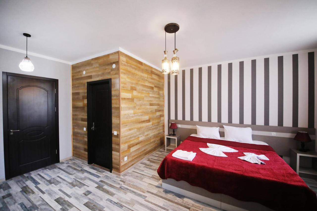 Hotel Tamari Kutaisi Exteriör bild