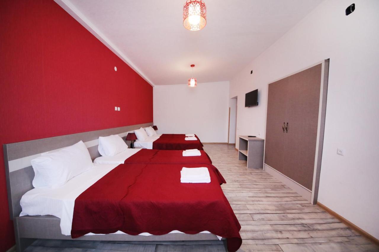 Hotel Tamari Kutaisi Exteriör bild