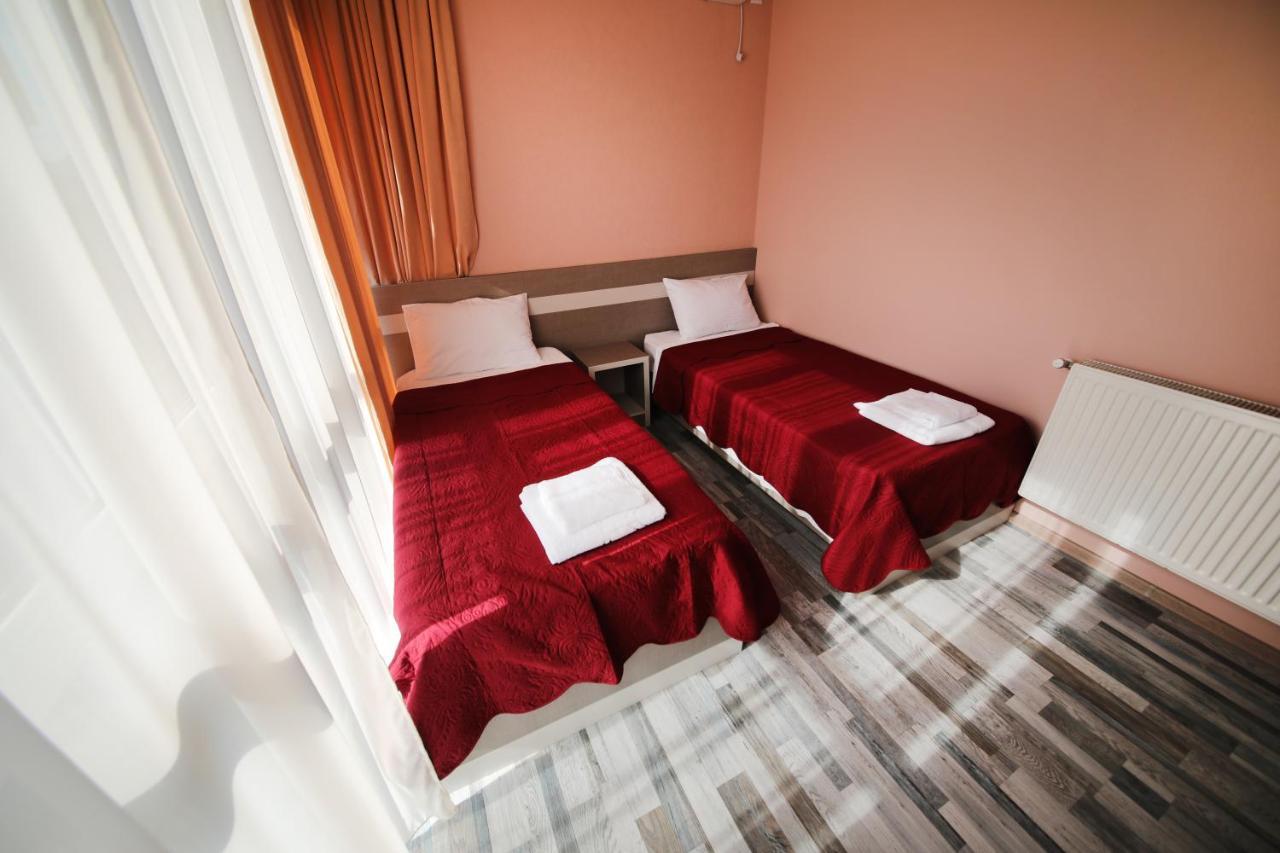 Hotel Tamari Kutaisi Exteriör bild